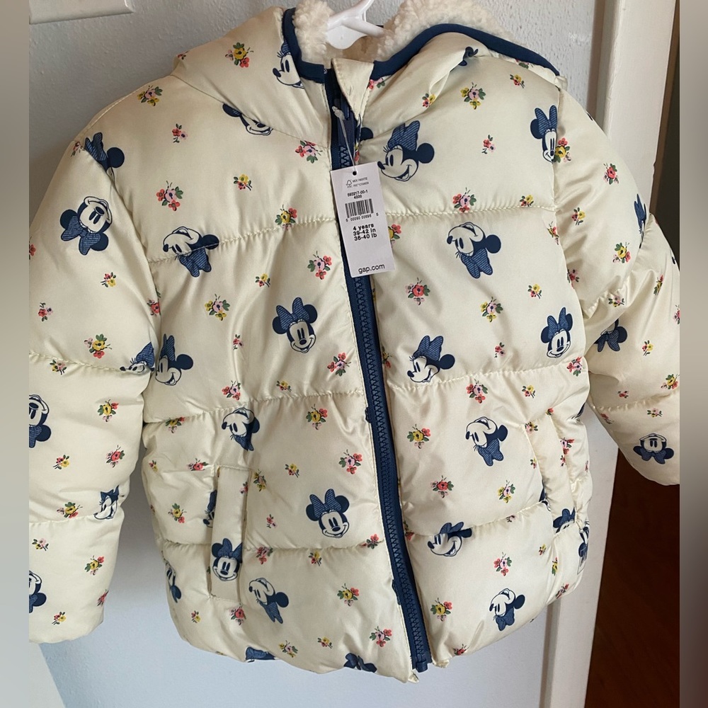 GAP kids winter coat SIZE 4 TODDLER BRAND NEW WITH TAGS